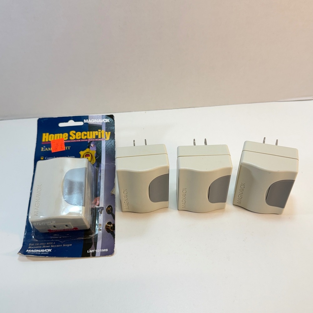 Magnavox X10 Lamp Module LMT-101 4 Pack Almond Vintage Home Automation 300W